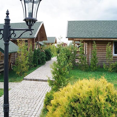 Eco Village Obukhiv Buitenkant foto